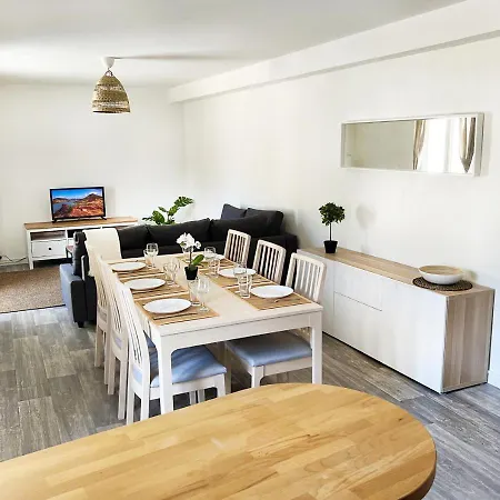 T3 En Plein Centre Du Bousquet-d'orb Apartment *